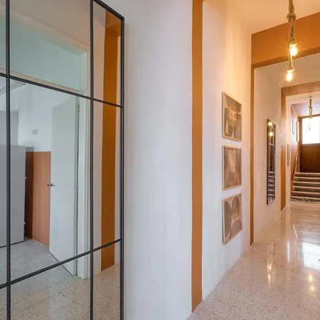 Апартаменты Seafront Balcony For 5, Steps From St George's Bay By 360 Estates Бирзеббуджа