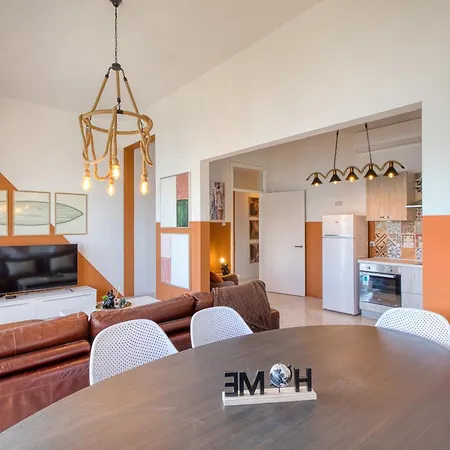 Seafront Balcony For 5, Steps From St George's Bay By 360 Estates Апартаменты Бирзеббуджа