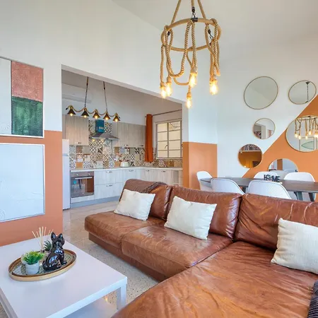 Seafront Balcony For 5, Steps From St George's Bay By 360 Estates *