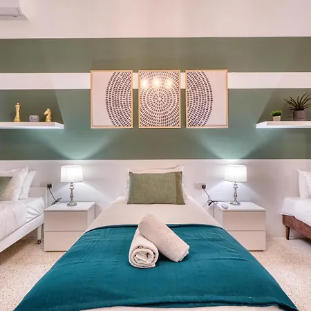 Seafront Balcony For 5, Steps From St George's Bay By 360 Estates * Бирзеббуджа