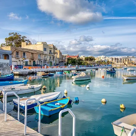 Lejlighed Seafront Balcony For 5, Steps From St George's Bay By 360 Estates